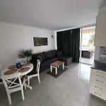 Tenbelsol Apartment *